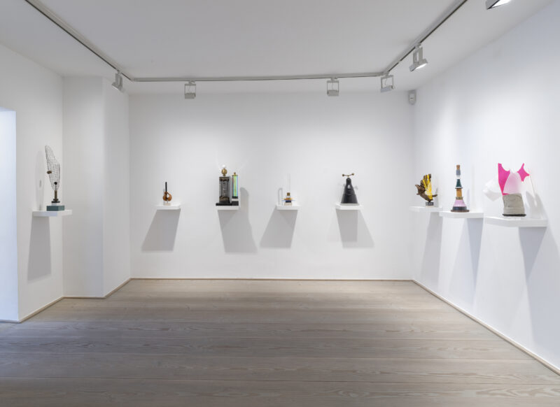 Ausstellungsansicht Beauty Trophies, Sebastian Kuhn, re_, Galerie Anita Beckers 2025